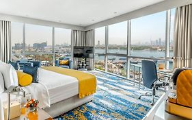 Golden Sands Hotel Creek